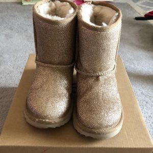 Ugg classic short glitter boot